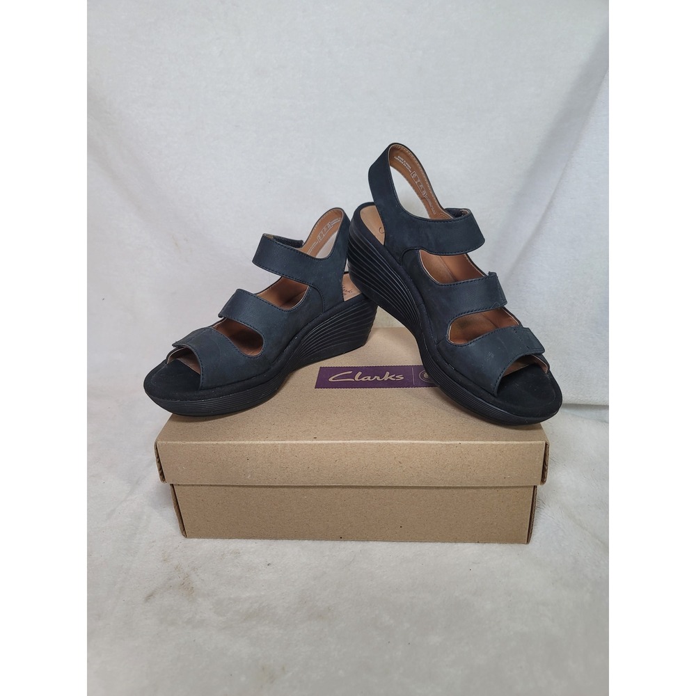 Clarks Bohemian Y2K Wedge Sandals Black Comfy Leather Vacation Size 7 Resortwear